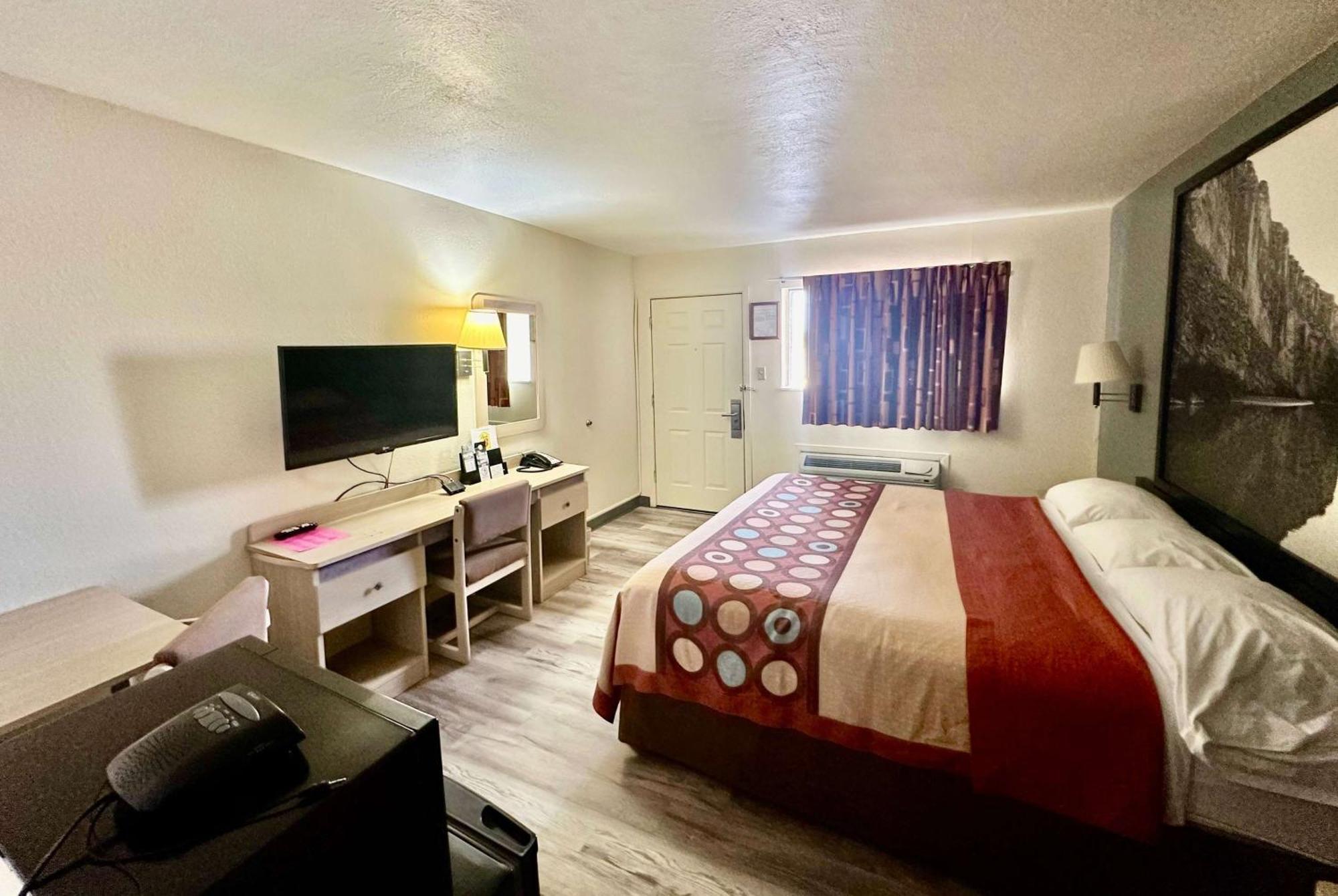 Super 8 By Wyndham Athens Tx Hotel Ngoại thất bức ảnh