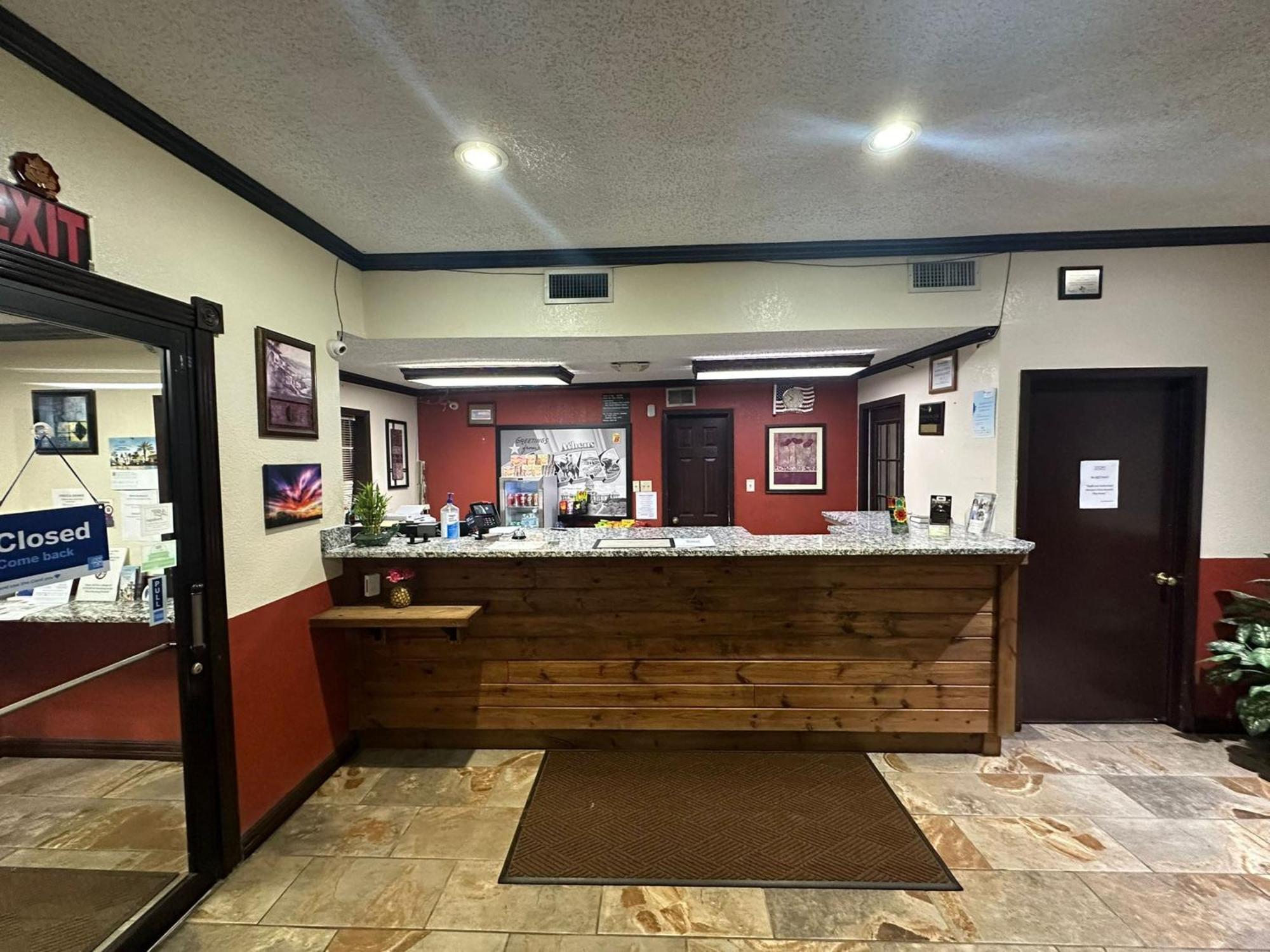 Super 8 By Wyndham Athens Tx Hotel Ngoại thất bức ảnh
